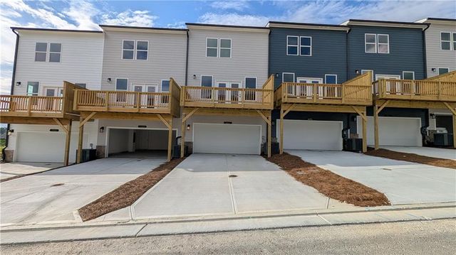 3053 Beacon Bend Crossing, Lawrenceville, GA 30043