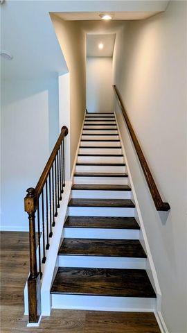 3053 Beacon Bend Crossing, Lawrenceville, GA 30043