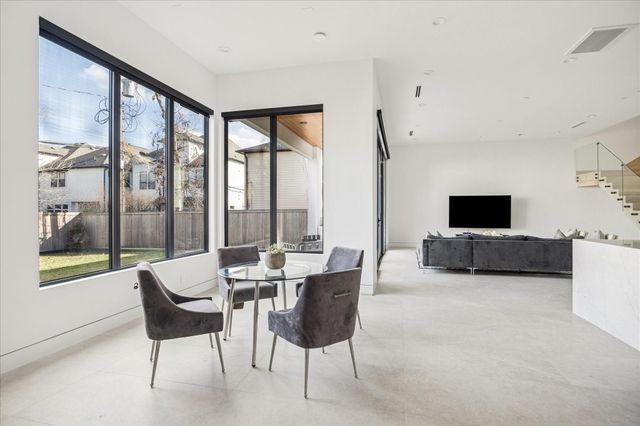 1730 Bayram, Houston, TX 77055