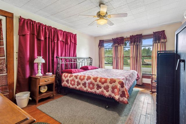 710 W 1st Street, Hughes Springs, TX 75656