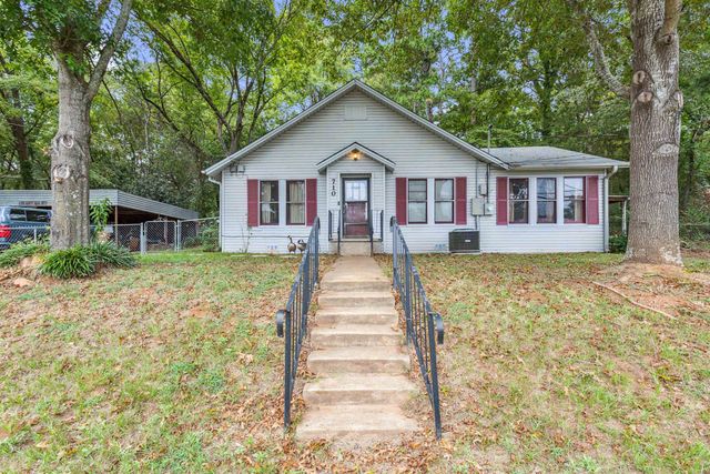 710 W 1st Street, Hughes Springs, TX 75656