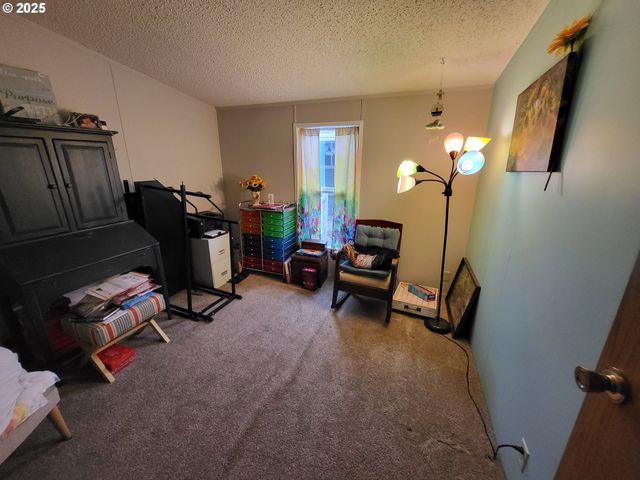 18485 Sw PACIFIC Dr 85, Tualatin, OR 97062