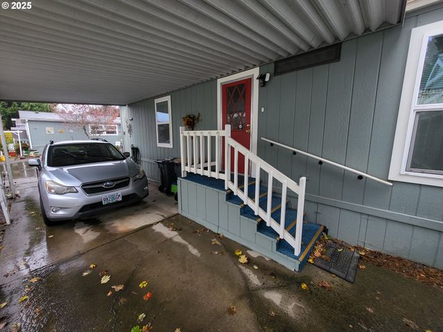 18485 Sw PACIFIC Dr 85, Tualatin, OR 97062