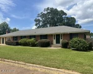 3500 Peachtree Drive, Natchez, MS 39120
