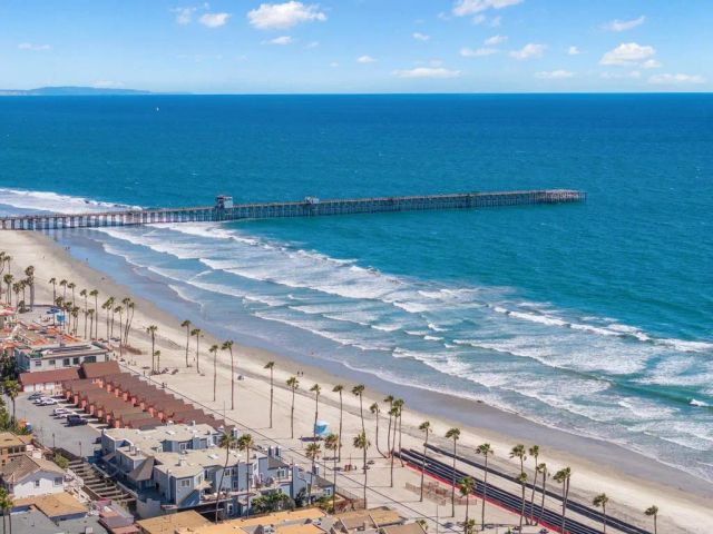 509 Sunset Drive, Oceanside, CA 92058
