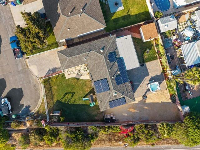 509 Sunset Drive, Oceanside, CA 92058