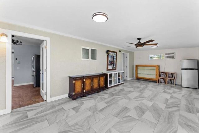 509 Sunset Drive, Oceanside, CA 92058