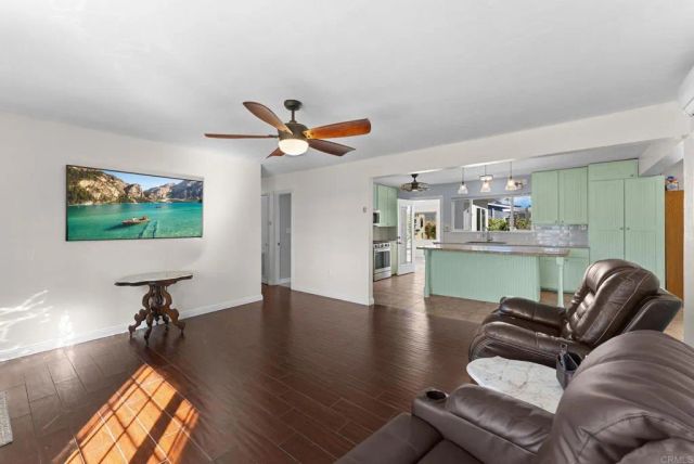 509 Sunset Drive, Oceanside, CA 92058