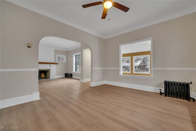 3327 Bradford Road, Cleveland Heights, OH 44118