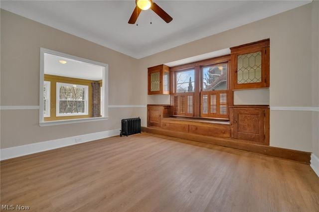 3327 Bradford Road, Cleveland Heights, OH 44118