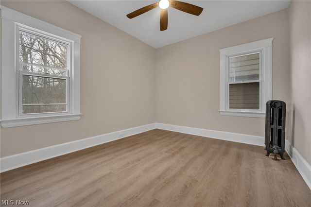 3327 Bradford Road, Cleveland Heights, OH 44118