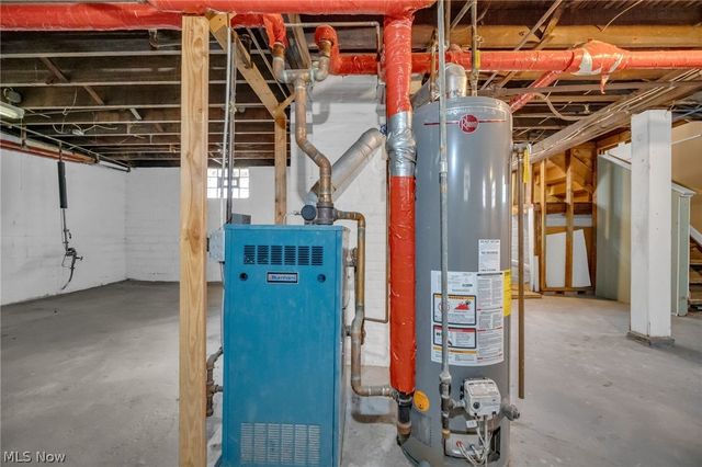 3327 Bradford Road, Cleveland Heights, OH 44118