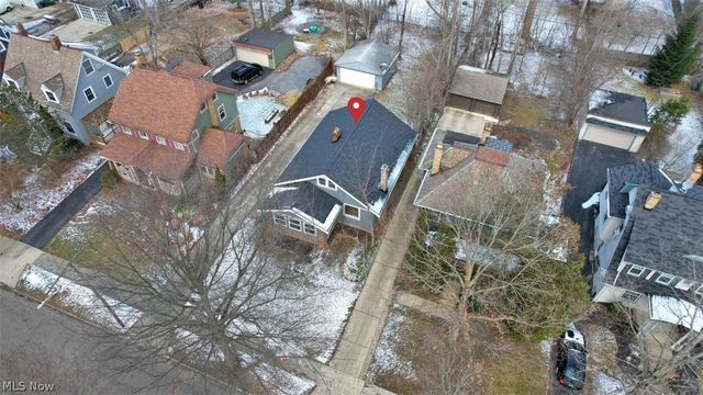 3327 Bradford Road, Cleveland Heights, OH 44118