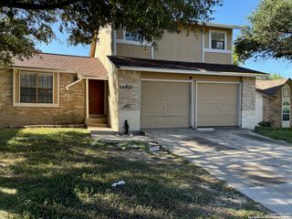 13815 CANE DR, San Antonio, TX 78233