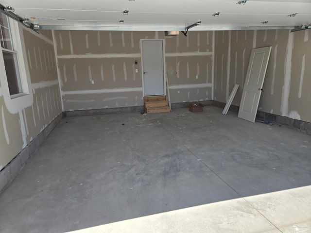 803 Plum Village Drive, Raisinville Twp, MI 48161