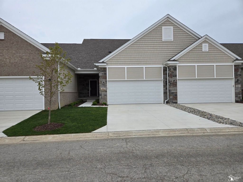 803 Plum Village Drive, Raisinville Twp, MI 48161