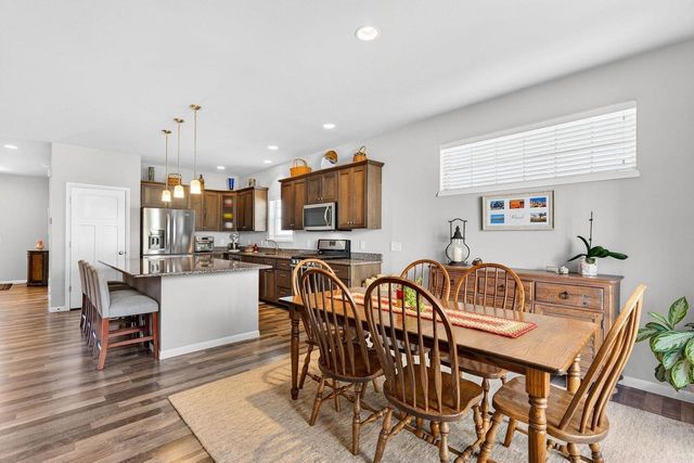 9801 Hawks Nest Drive, Verona, WI 53593