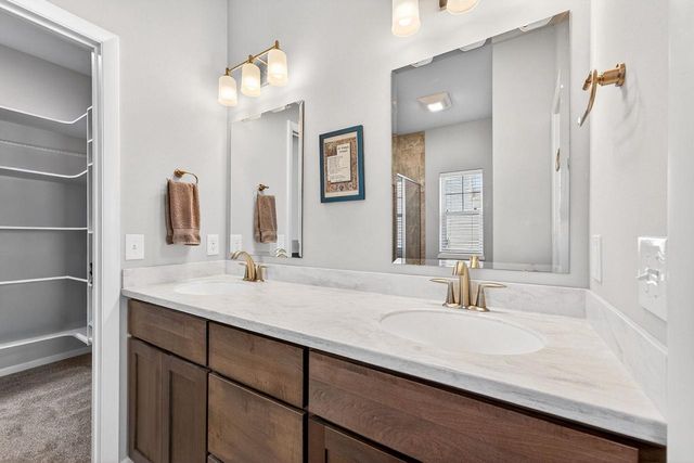 9801 Hawks Nest Drive, Verona, WI 53593