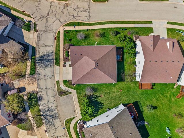 9801 Hawks Nest Drive, Verona, WI 53593
