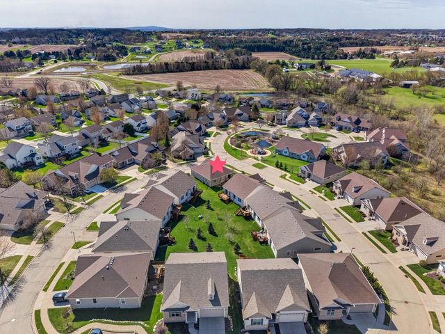 9801 Hawks Nest Drive, Verona, WI 53593