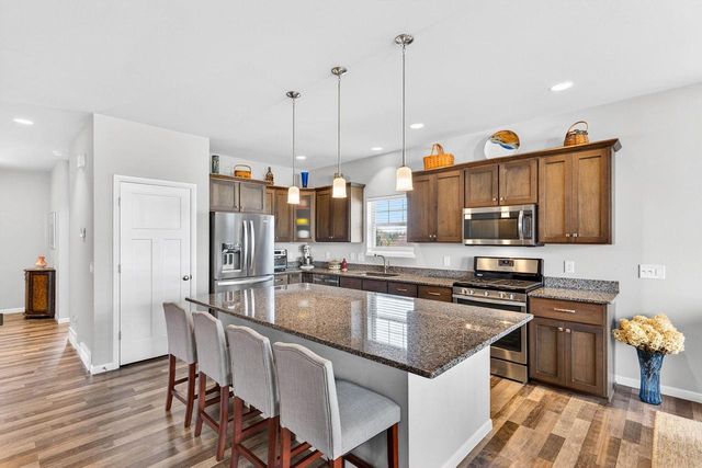 9801 Hawks Nest Drive, Verona, WI 53593