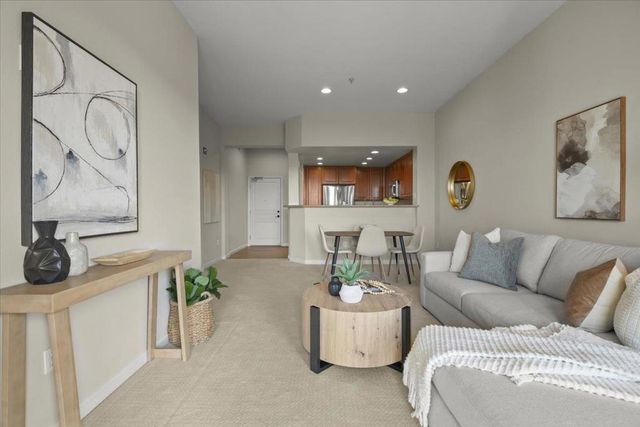 1883 Agnew Road 311, Santa Clara, CA 95054