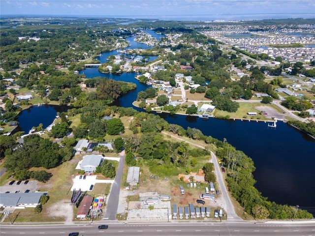102 DICKMAN DRIVE SW, Ruskin, FL 33570