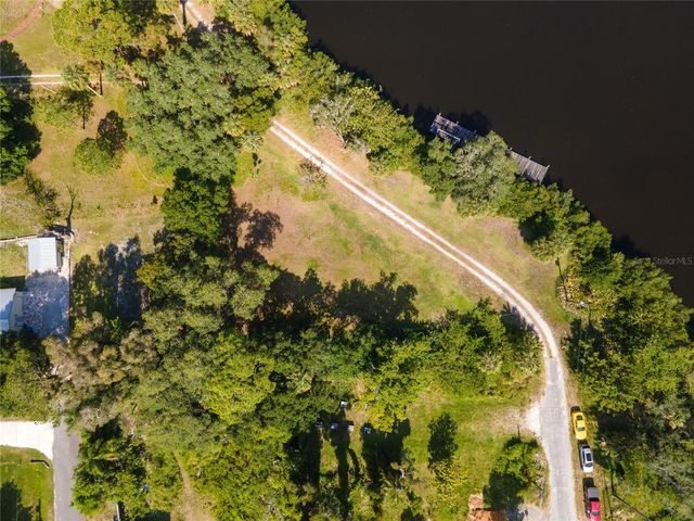 102 DICKMAN DRIVE SW, Ruskin, FL 33570