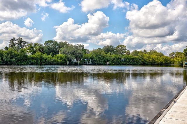 102 DICKMAN DRIVE SW, Ruskin, FL 33570