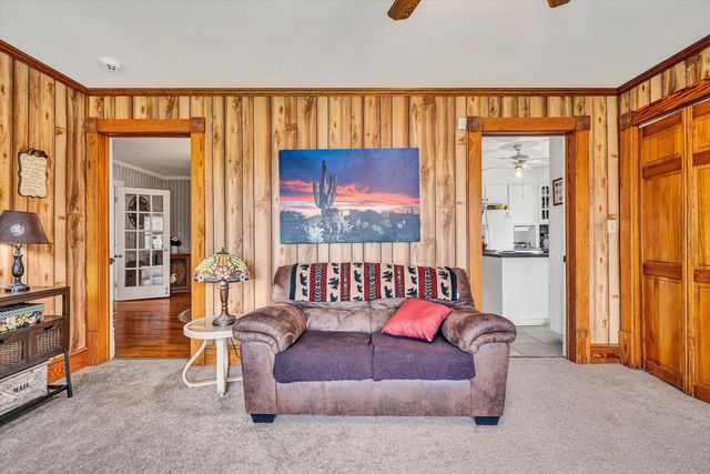 4015 Mud Lick RD, Roanoke, VA 24018