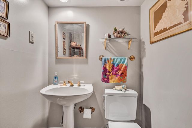 4015 Mud Lick RD, Roanoke, VA 24018