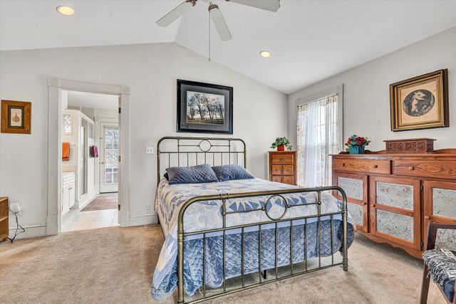 4015 Mud Lick RD, Roanoke, VA 24018