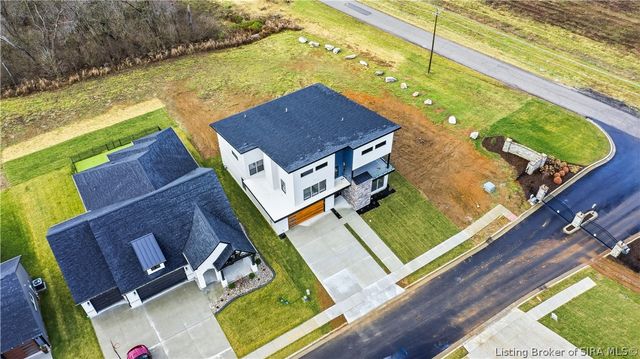 1019 Ridgeview Drive, Jeffersonville, IN 47130