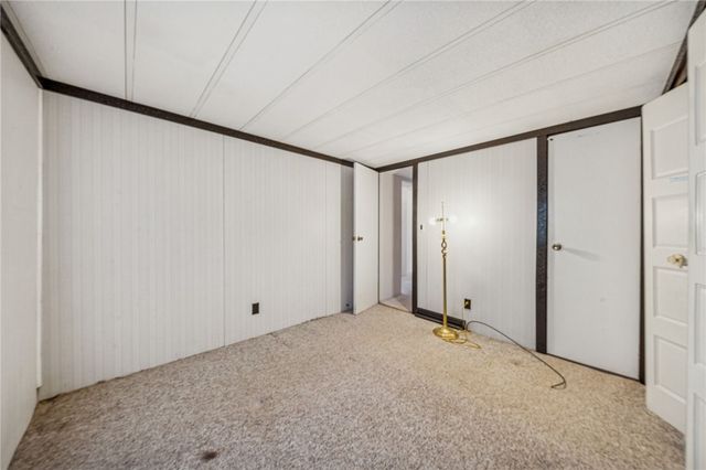 2184 Whites Hill Road, Hempfield Twp, PA 15601