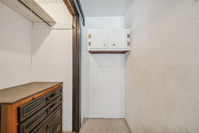 2184 Whites Hill Road, Hempfield Twp, PA 15601