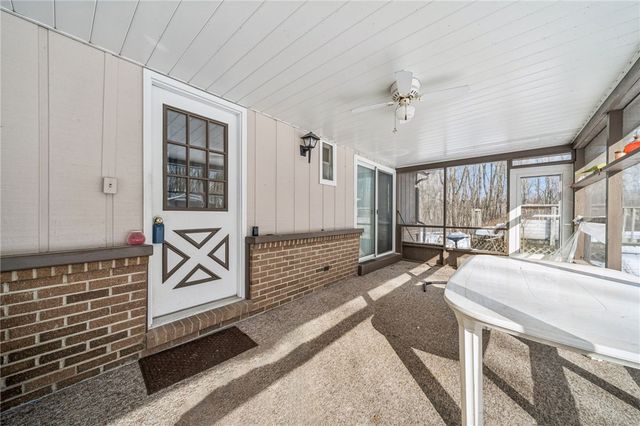 2184 Whites Hill Road, Hempfield Twp, PA 15601