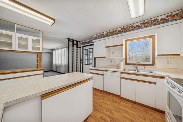 2184 Whites Hill Road, Hempfield Twp, PA 15601