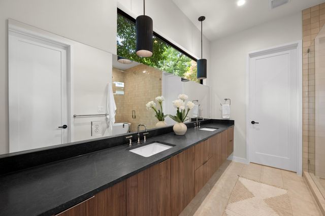 1514 NEWTON ST, Austin, TX 78704