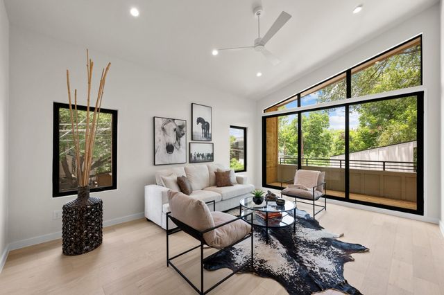 1514 NEWTON ST, Austin, TX 78704
