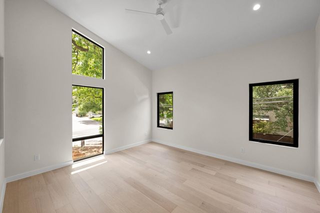 1514 NEWTON ST, Austin, TX 78704