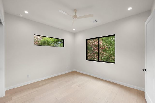 1514 NEWTON ST, Austin, TX 78704