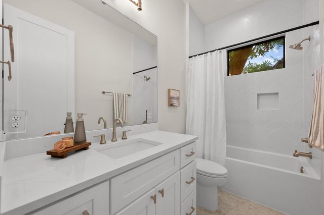 1514 NEWTON ST, Austin, TX 78704