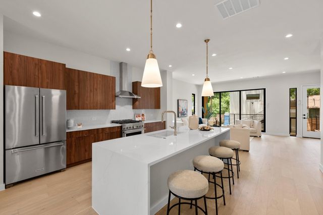 1514 NEWTON ST, Austin, TX 78704