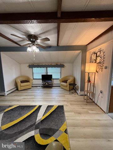 49 MAGNOLIA LN, Tabernacle Twp, NJ 08088