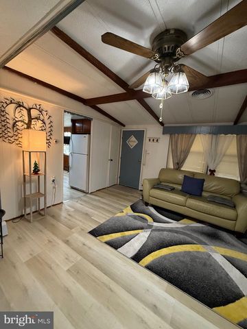 49 MAGNOLIA LN, Tabernacle Twp, NJ 08088