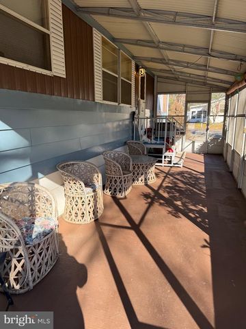 49 MAGNOLIA LN, Tabernacle Twp, NJ 08088