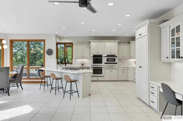 7191 S 240th Street, Gretna, NE 68028