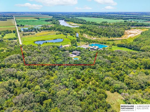 7191 S 240th Street, Gretna, NE 68028