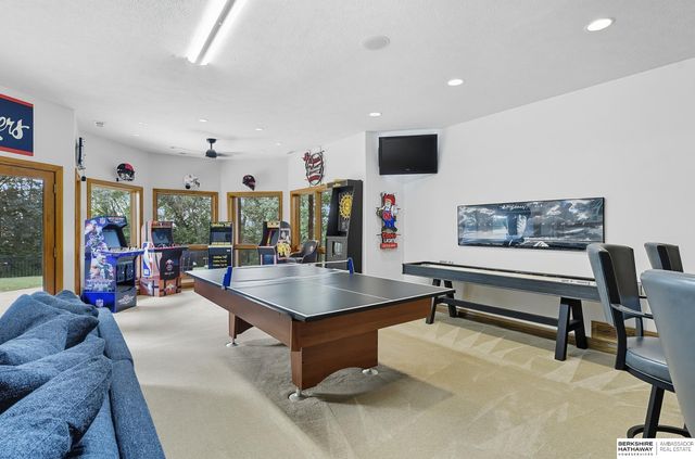 7191 S 240th Street, Gretna, NE 68028