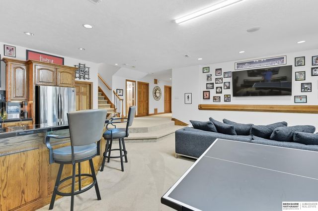 7191 S 240th Street, Gretna, NE 68028